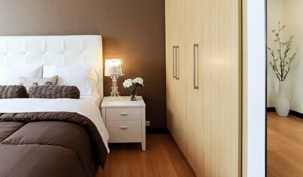 海尔VS美的柜机空调深度评测：哪款才是家庭优选？